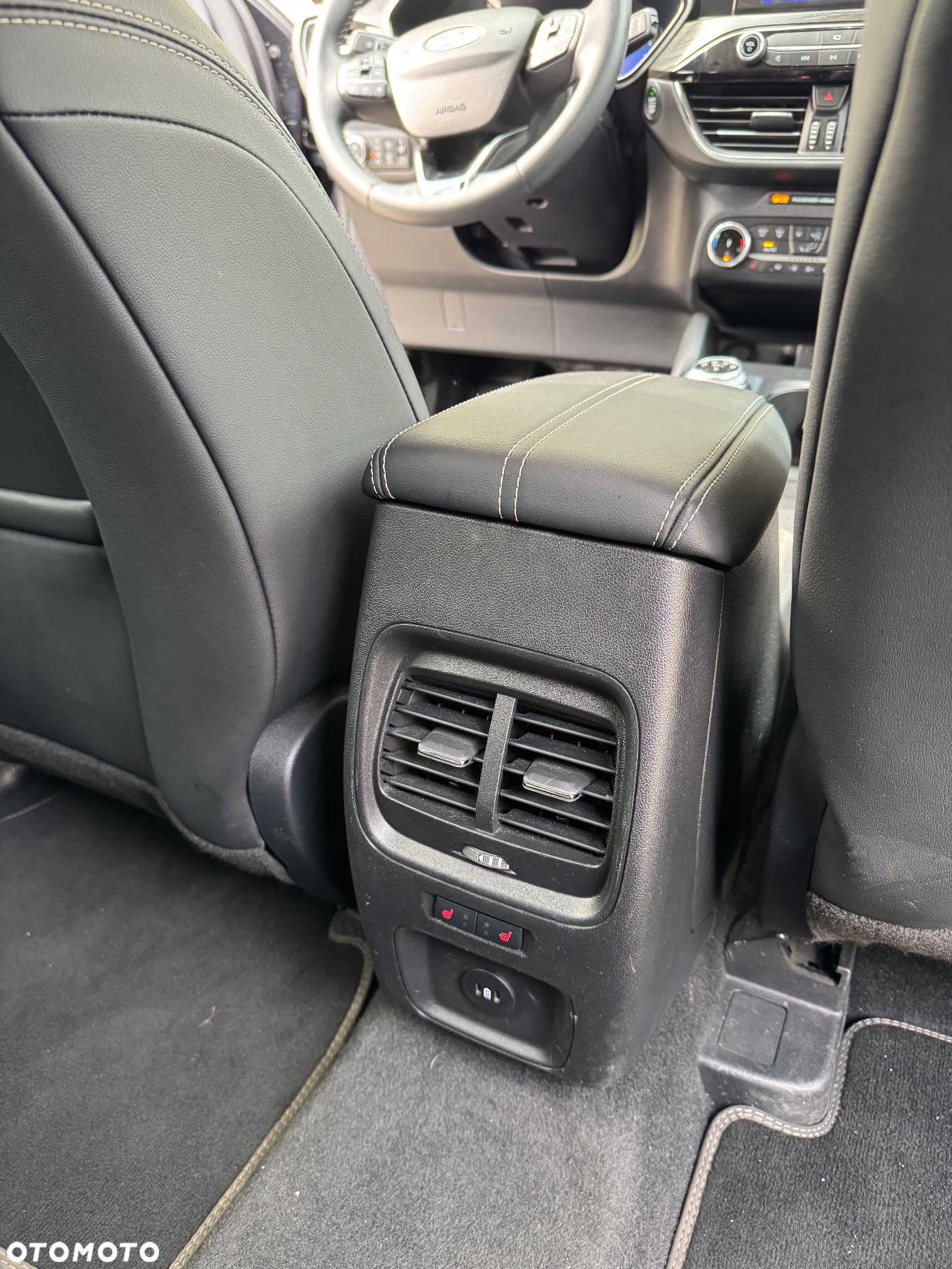 Ford Kuga 2.5P PHEV FWD Vignale - 22