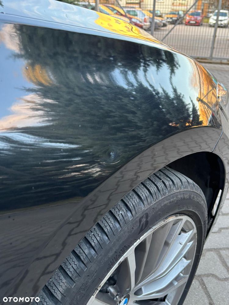 BMW Seria 3 330i - 5