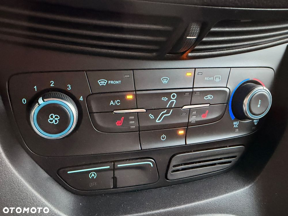 Ford C-MAX - 21