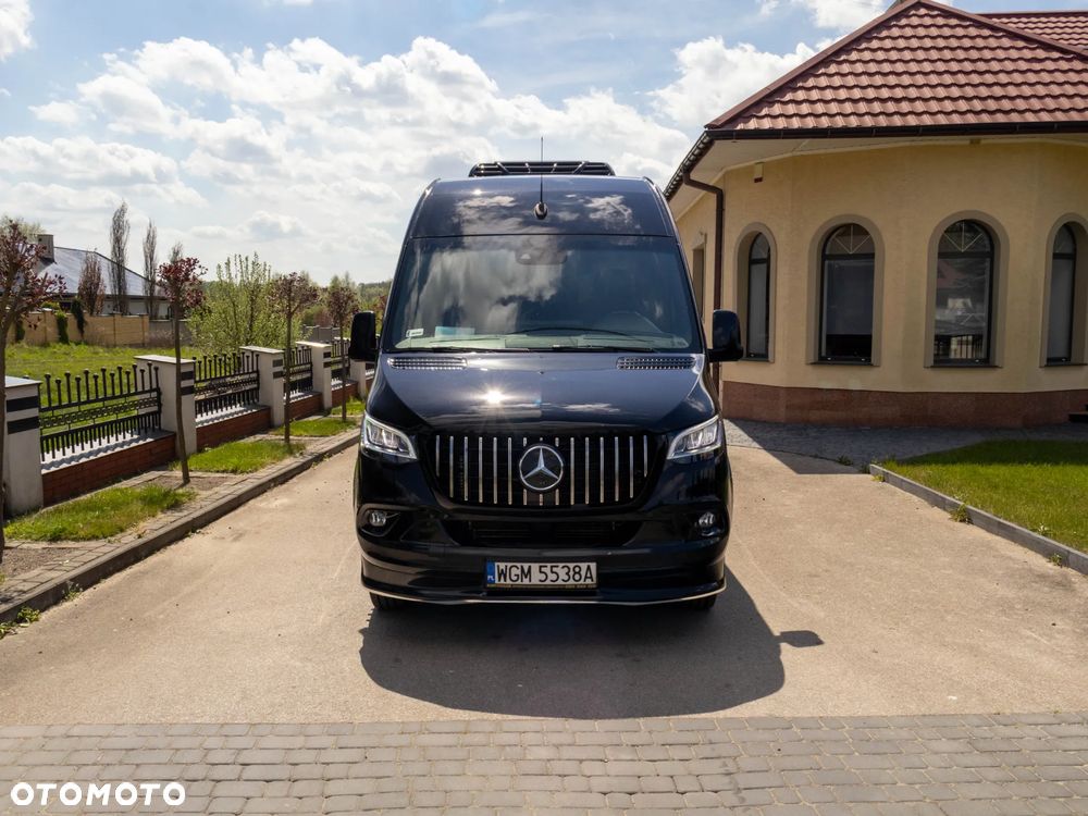 Mercedes-Benz SPRINTER 3.0 V6 / AUTOBUS 21-MIEJSC / ZABUDOWA MERCUS + PLECAK / AUTOMAT / TV + LODÓWKA / FULL WERSJA / ZNIKOMY PRZEBIEG 70 TYŚ KM! / STAN FABRYCZNIE NOWY! - 2