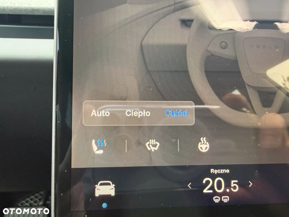 Tesla Model 3 Long Range AWD - 21