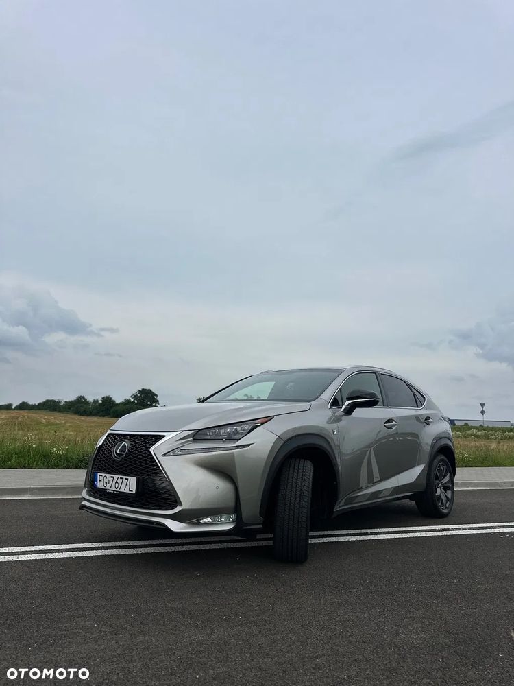 Lexus NX 200t F Sport AWD - 4