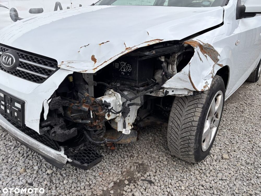 Kia ProCeed 1.6 CRDi EX - 14