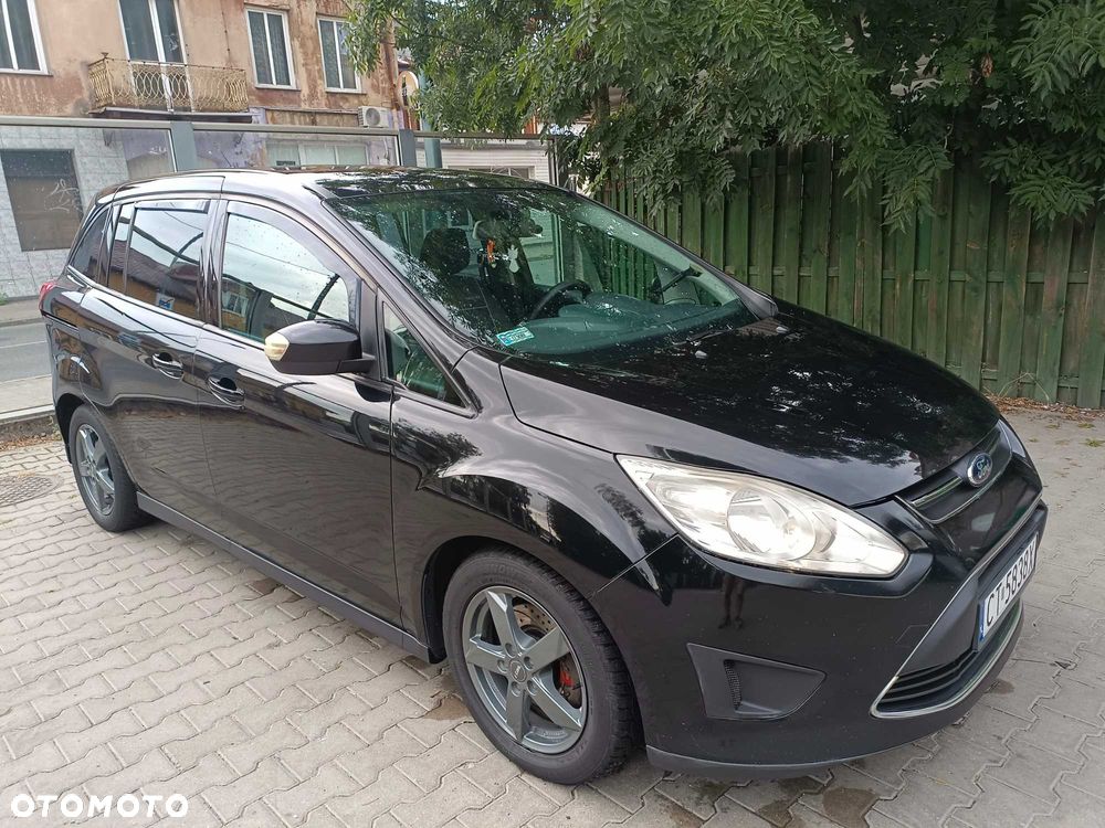 Ford Grand C-MAX - 3
