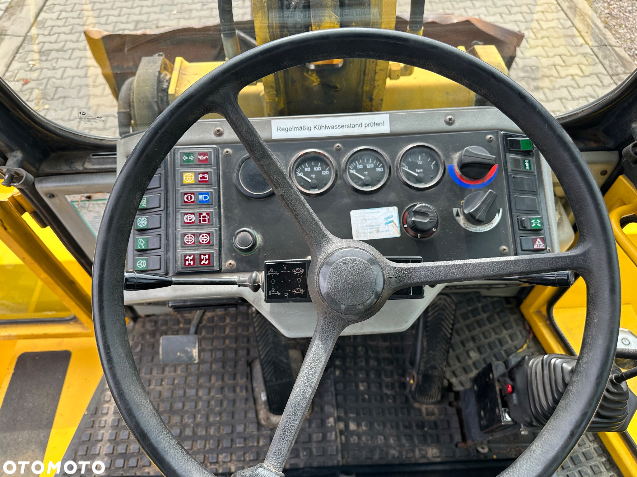 Kramer 616S - 12