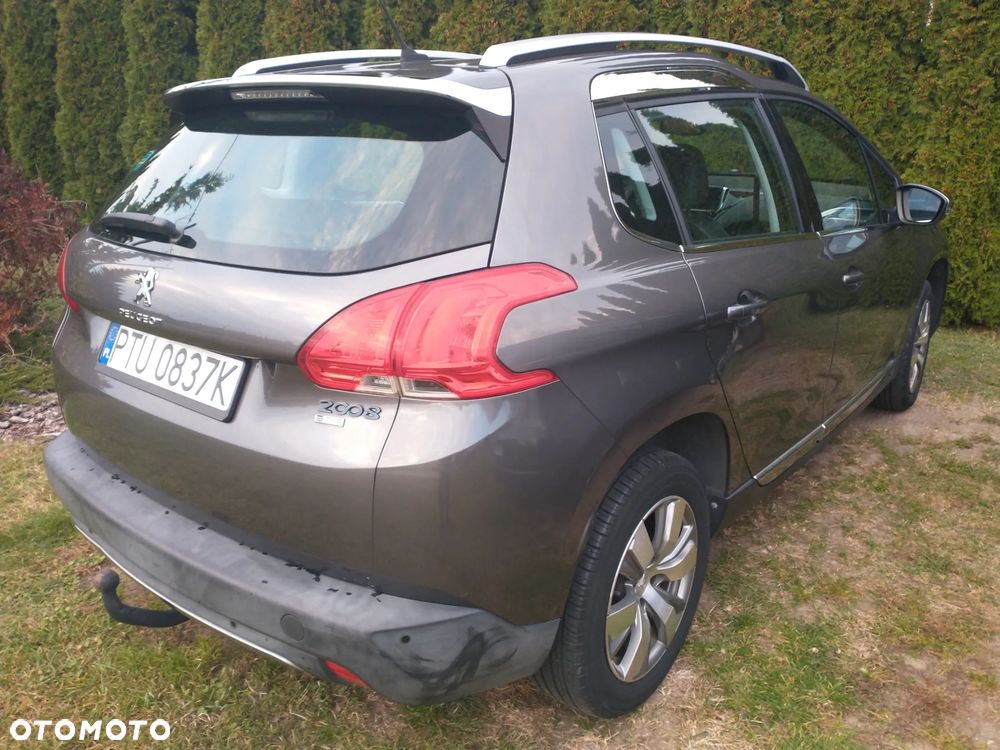 Peugeot 2008 2015 photo 2