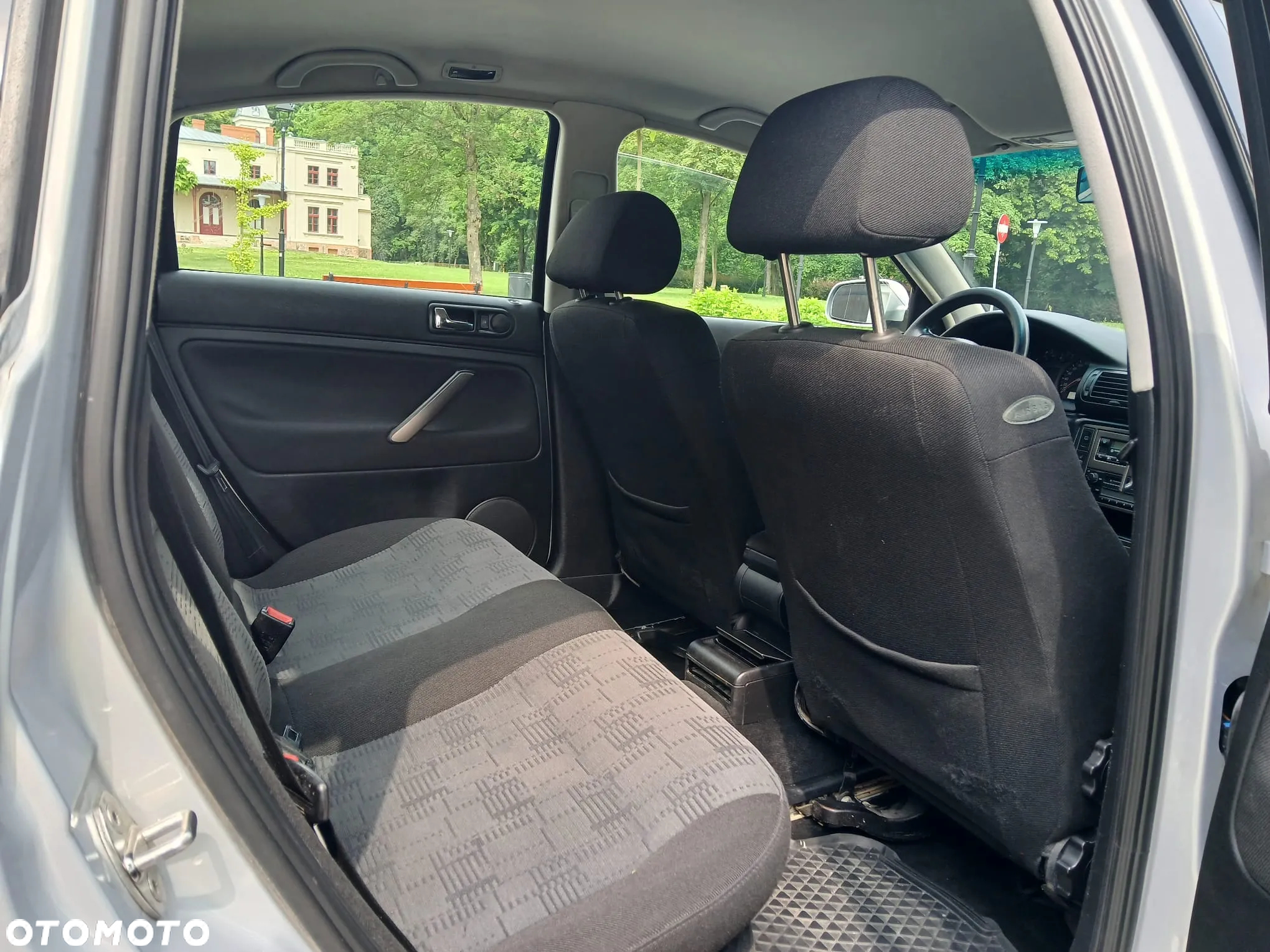 Volkswagen Passat 1.6 Trendline - 20