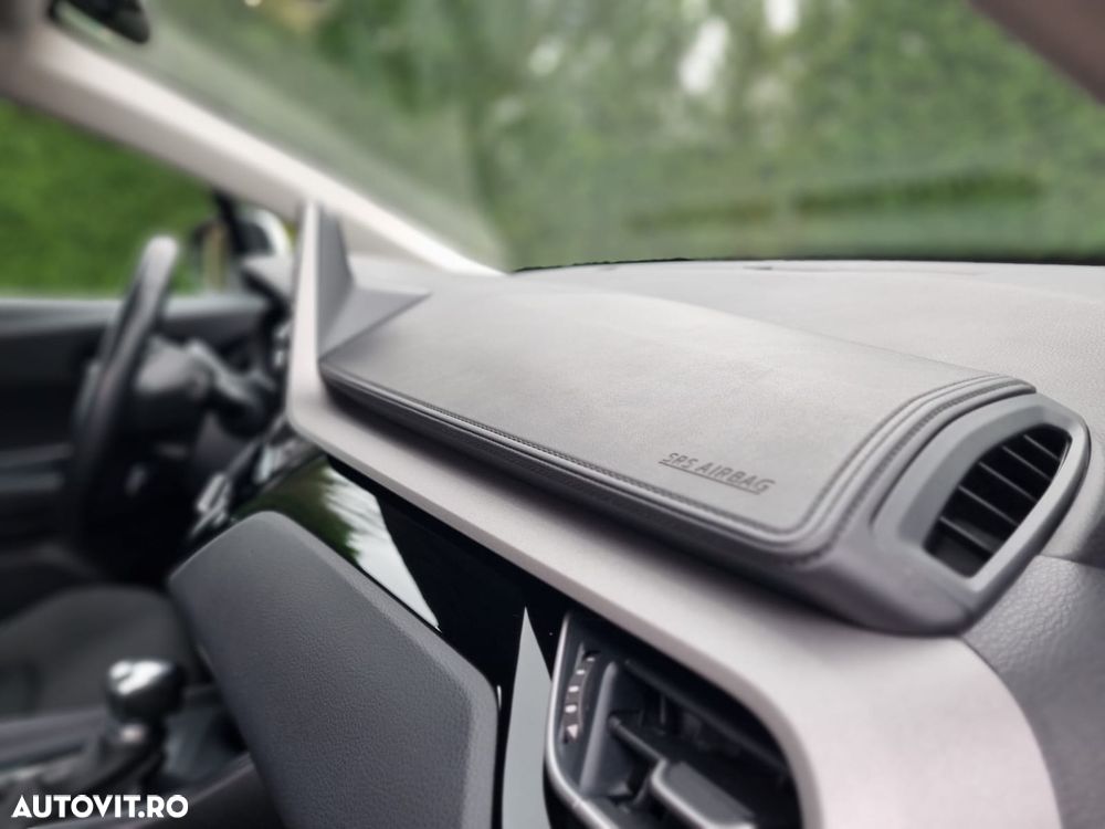 Toyota C-HR 1.8 HSD 122 CP 4x2 CVT Style - 8