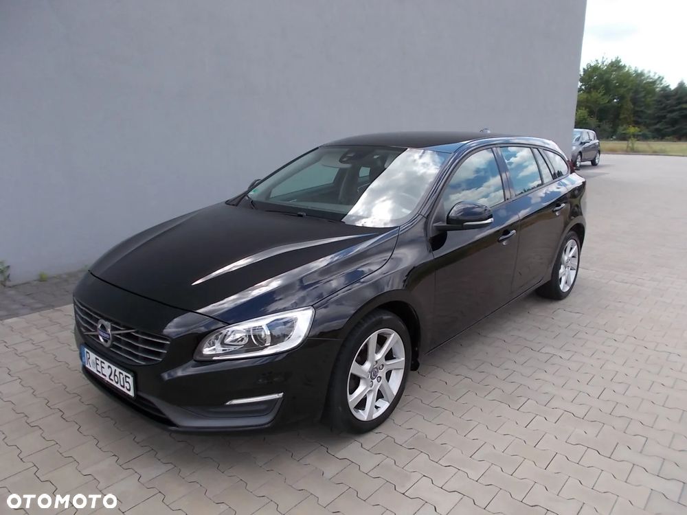 Volvo V60 D3 Momentum - 2