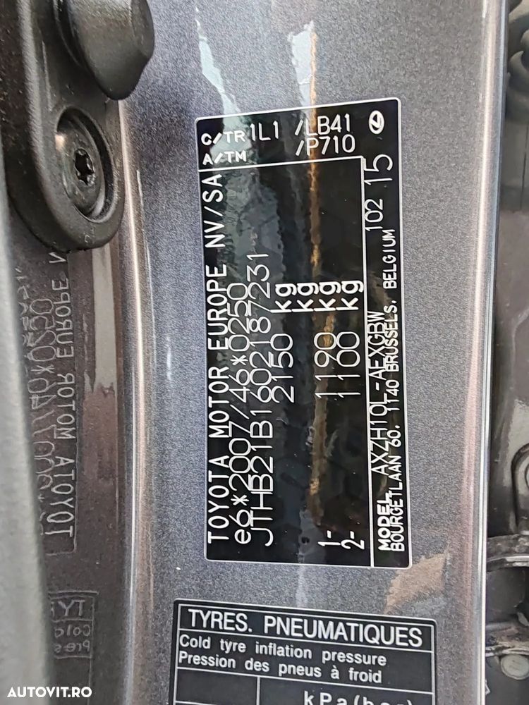 Lexus Seria ES 300h Executive - 33