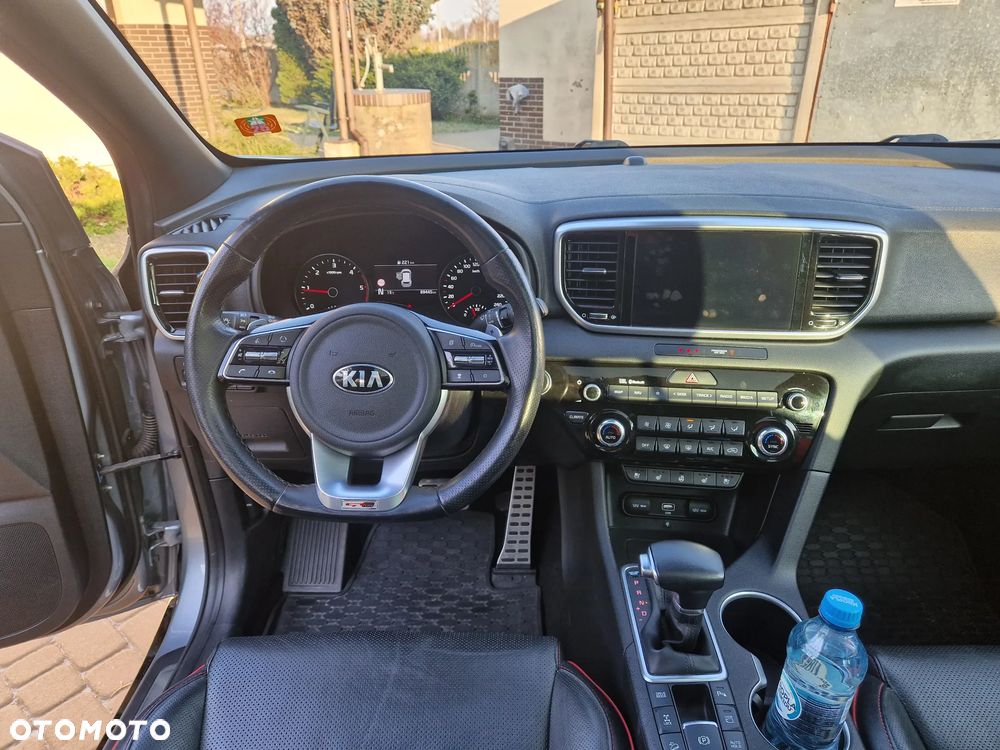 Kia Sportage 1.6 CRDI AWD Eco-Dynamics+ (48V M-H) DCT GT LINE - 4