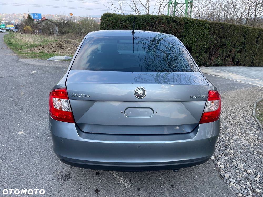 Skoda RAPID 1.2 TSI Active - 4