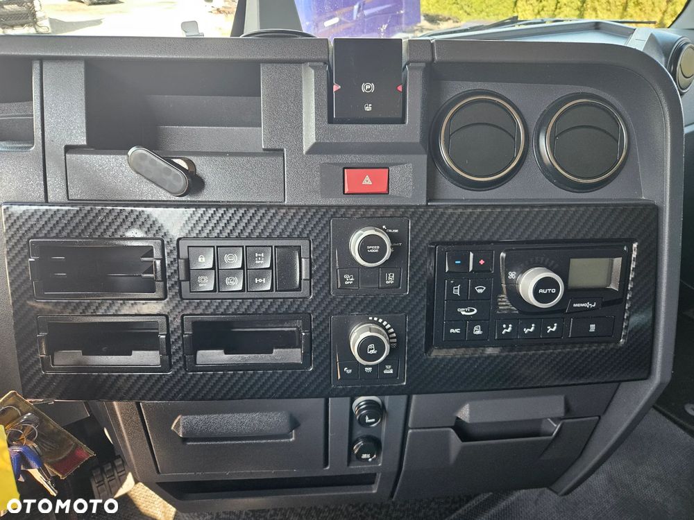 Renault T HIGH 480 *13L*KLIMA POSTOJOWA* - 17