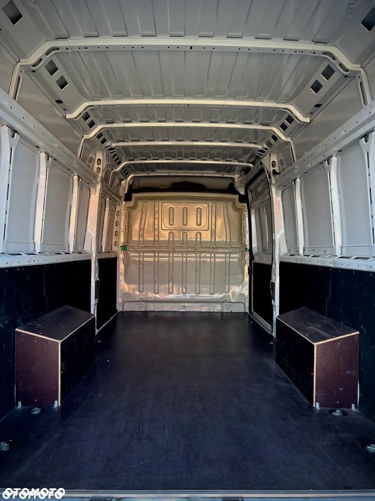 Opel Movano - 16