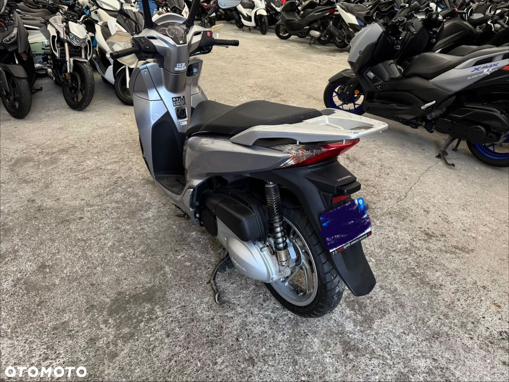 Honda SH - 5