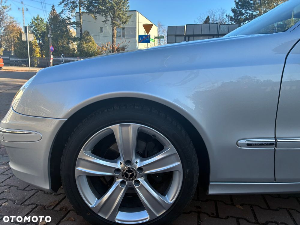 Mercedes-Benz Klasa E 320 CDI Elegance - 29