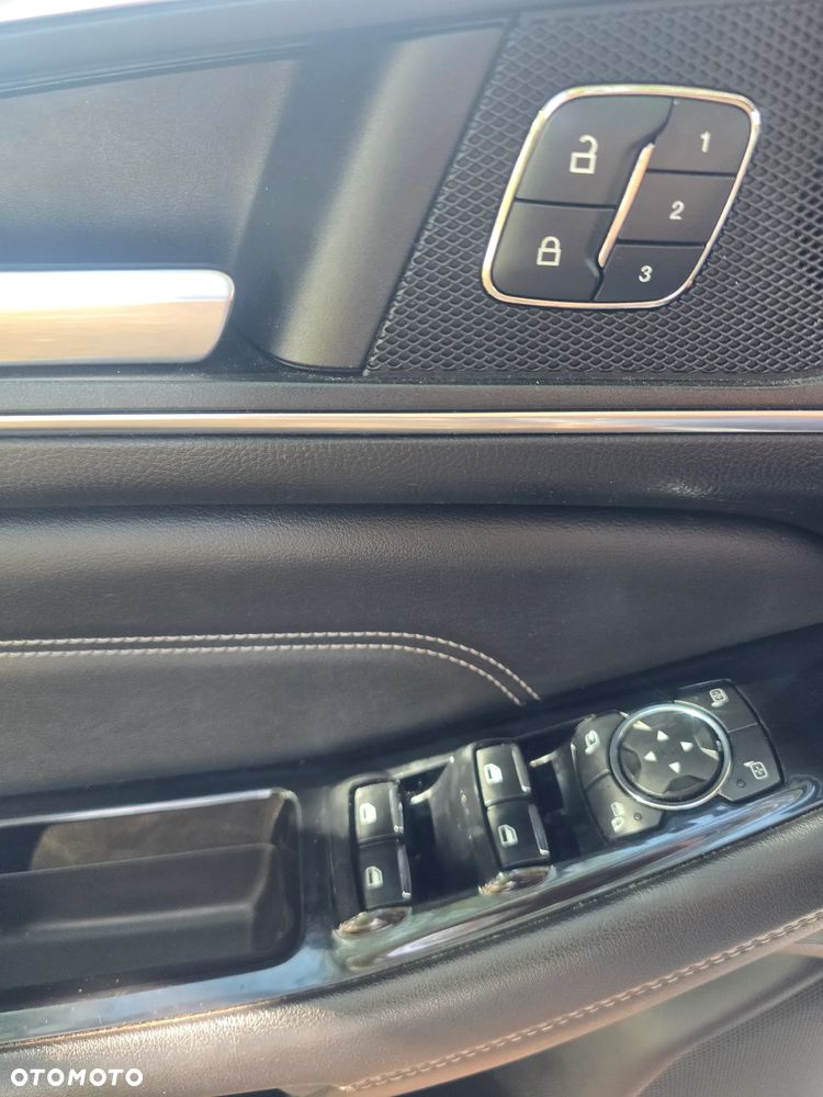 Ford S-Max 2.0 TDCi Bi-Turbo Titanium PowerShift - 13