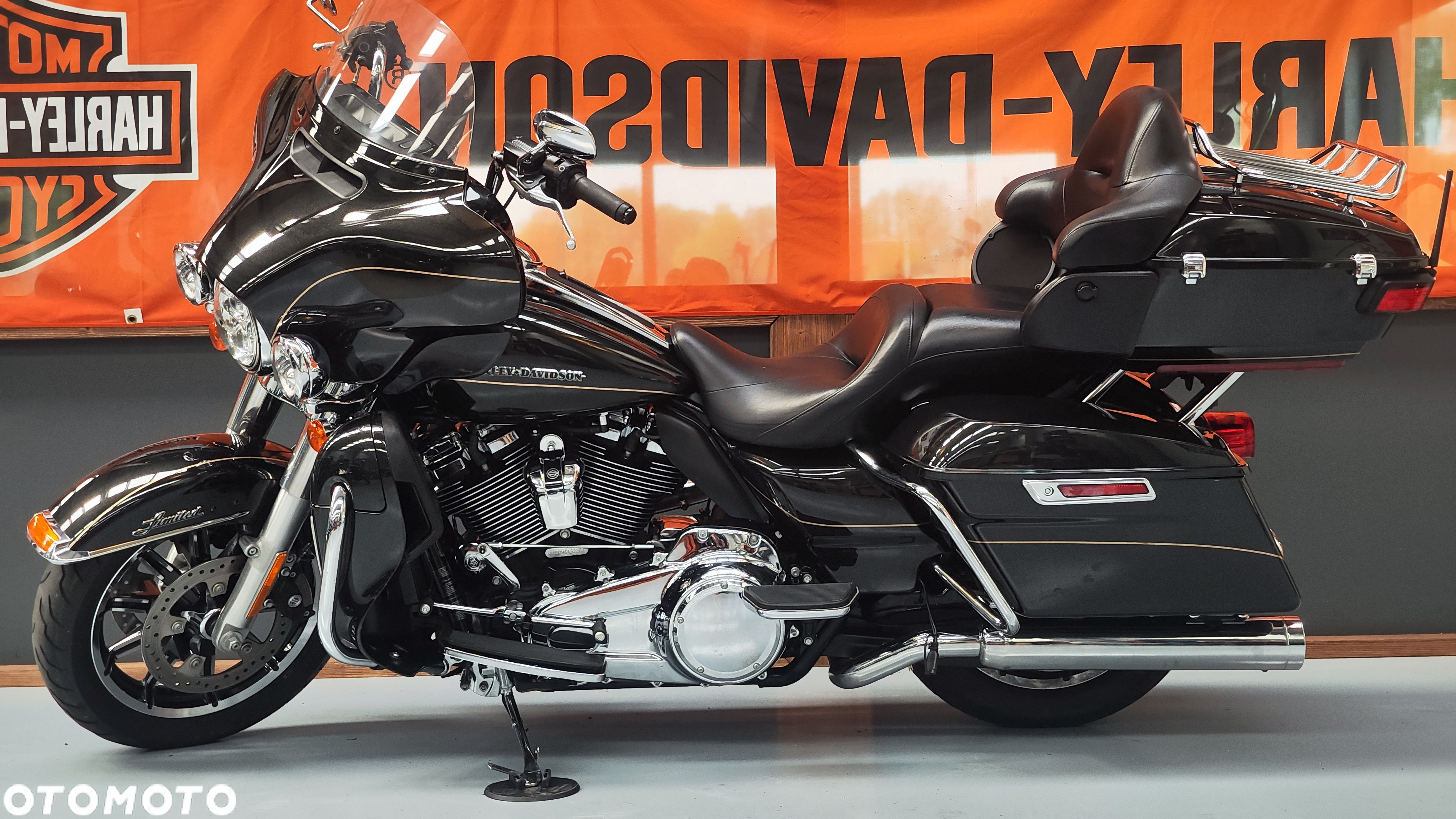 Harley-Davidson Touring Ultra Limited - 8
