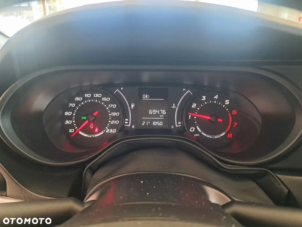 Fiat Tipo - 12