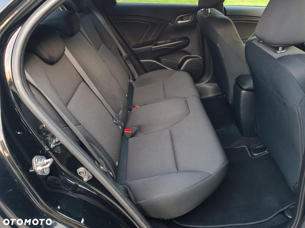 Honda Civic 1.8 i-VTEC Sport Black Edition - 24