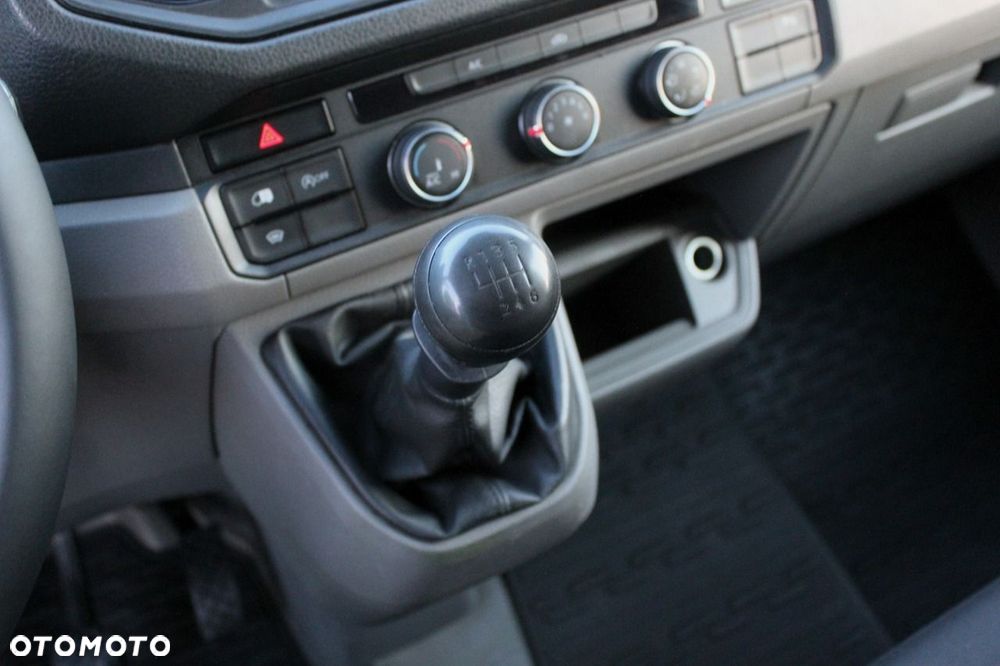Volkswagen Crafter - 18
