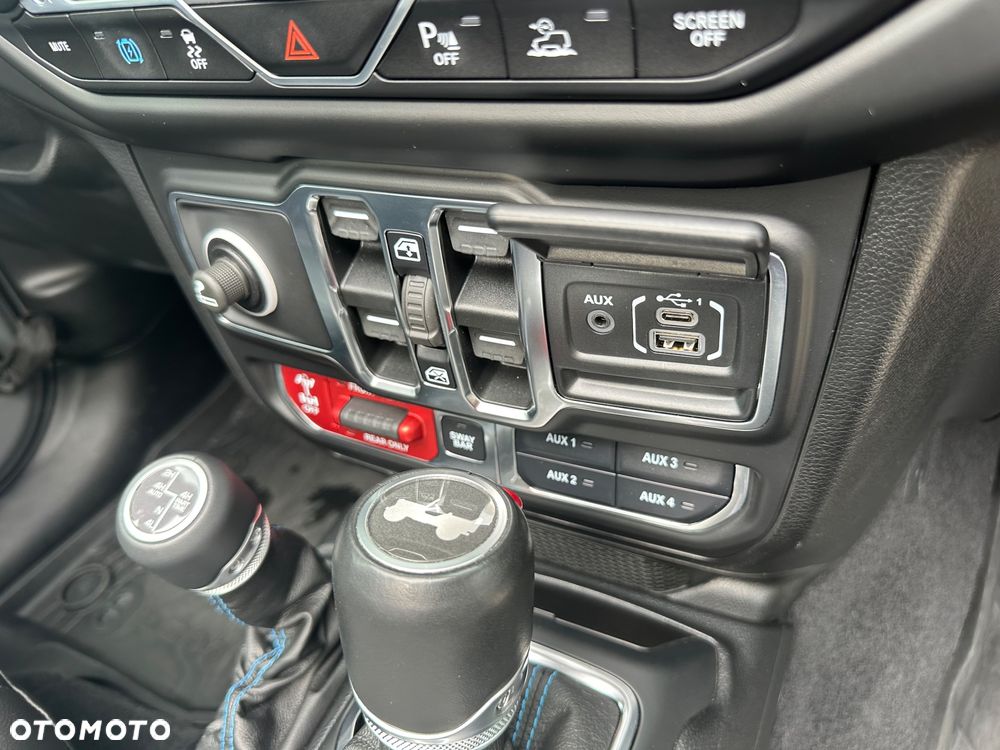 Jeep Wrangler Unlimited 2.0 Turbo PHEV 4xe Rubicon - 24