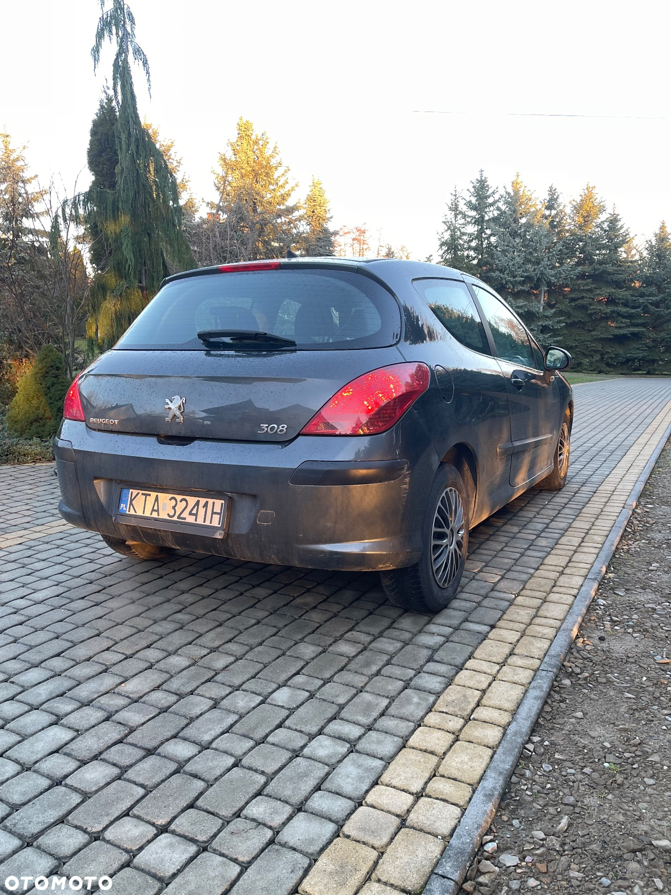 Peugeot 308 1.6 HDi Presence - 4