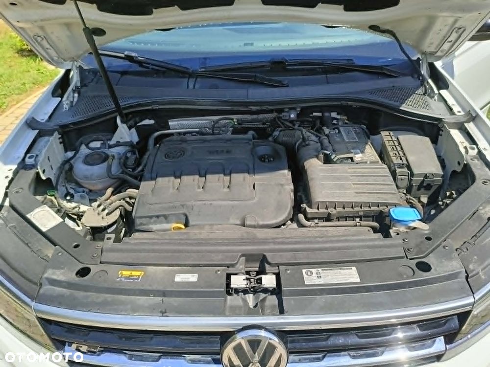 Volkswagen Tiguan 2.0 TDI SCR R-Line - 34