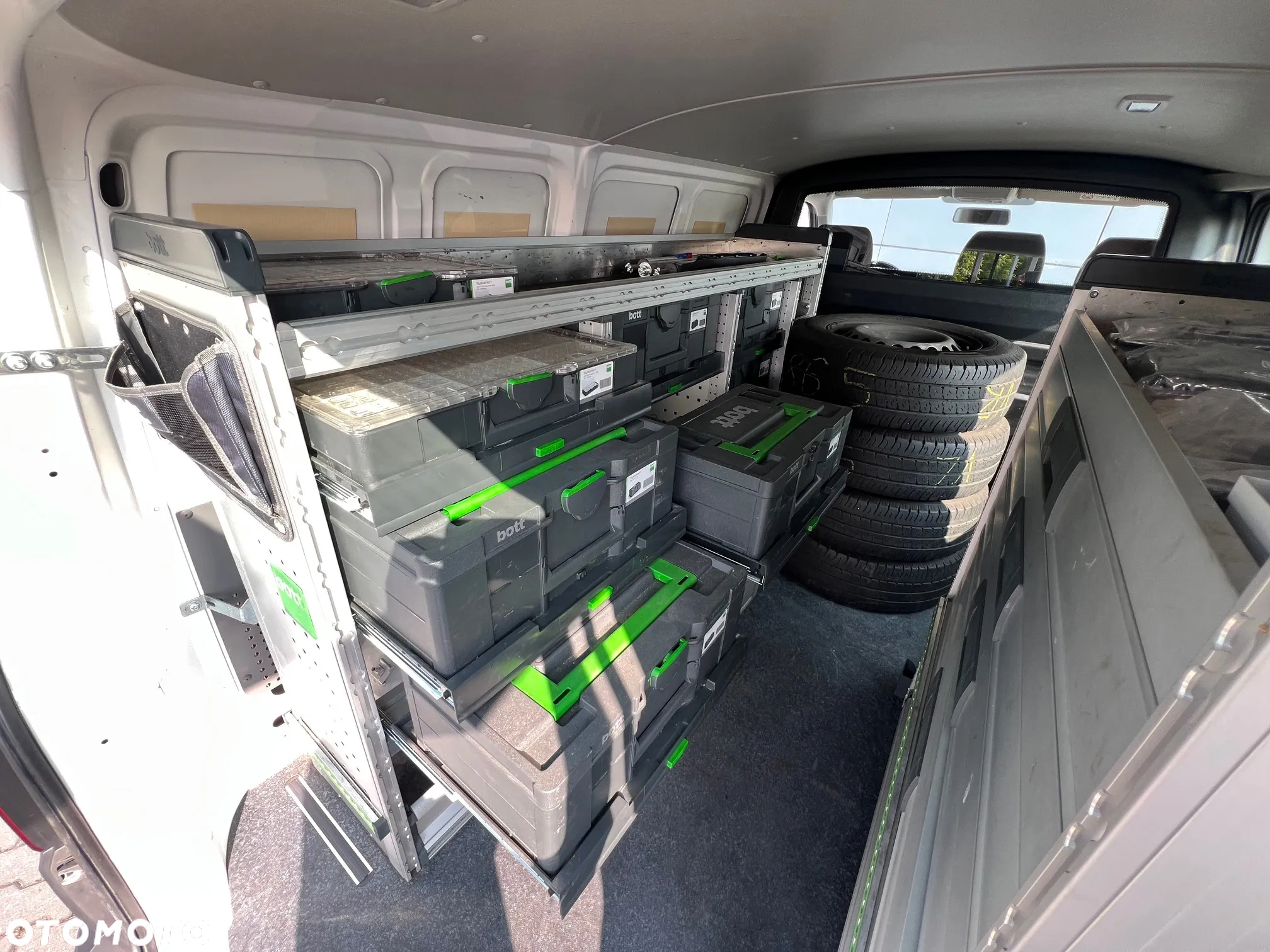 Volkswagen Transporter - 20
