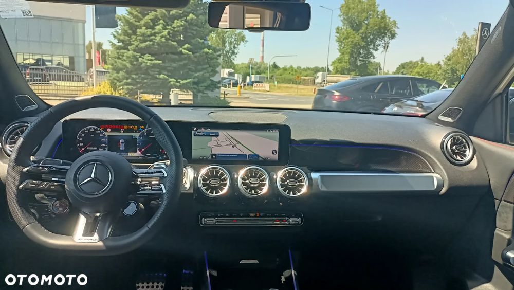 Mercedes-Benz GLB AMG 35 mHEV 4-Matic 8G-DCT - 15
