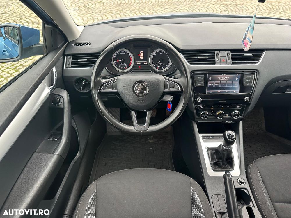 Skoda Octavia - 7