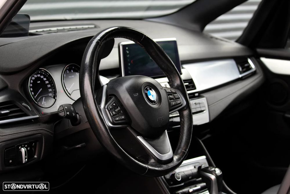 BMW 225 - 12