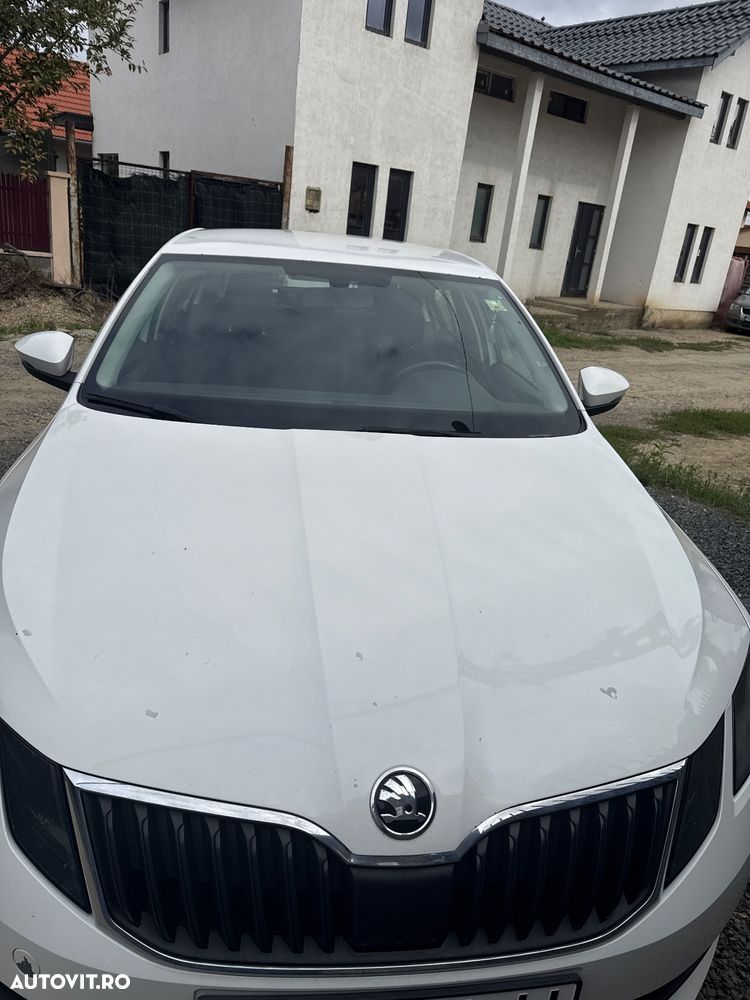 Skoda Octavia - 5