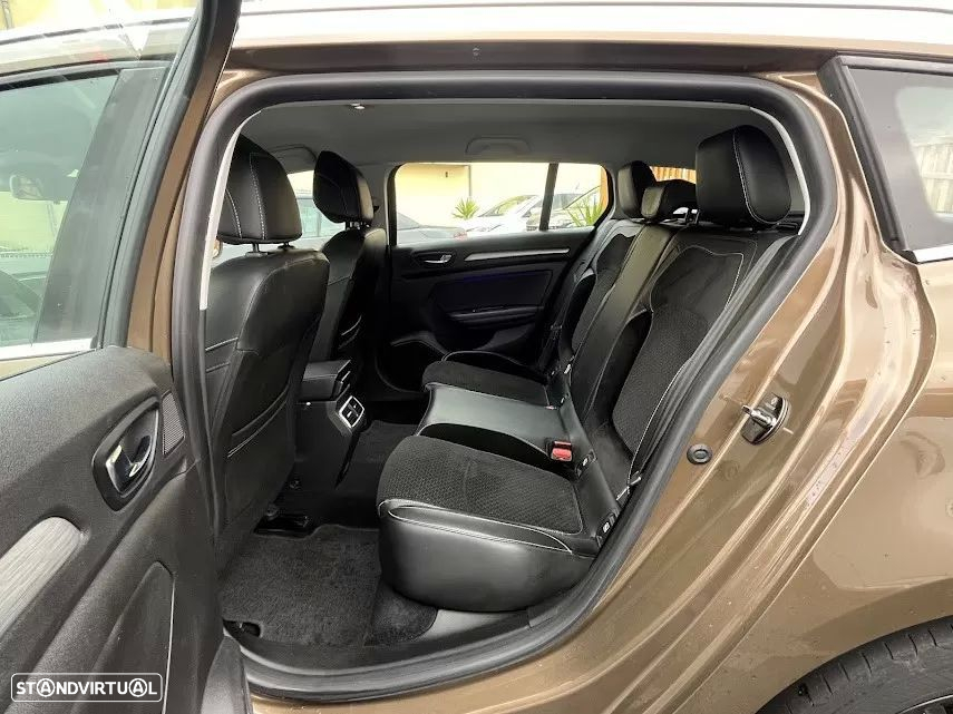Renault Mégane Sport Tourer 1.6 dCi Limited - 42
