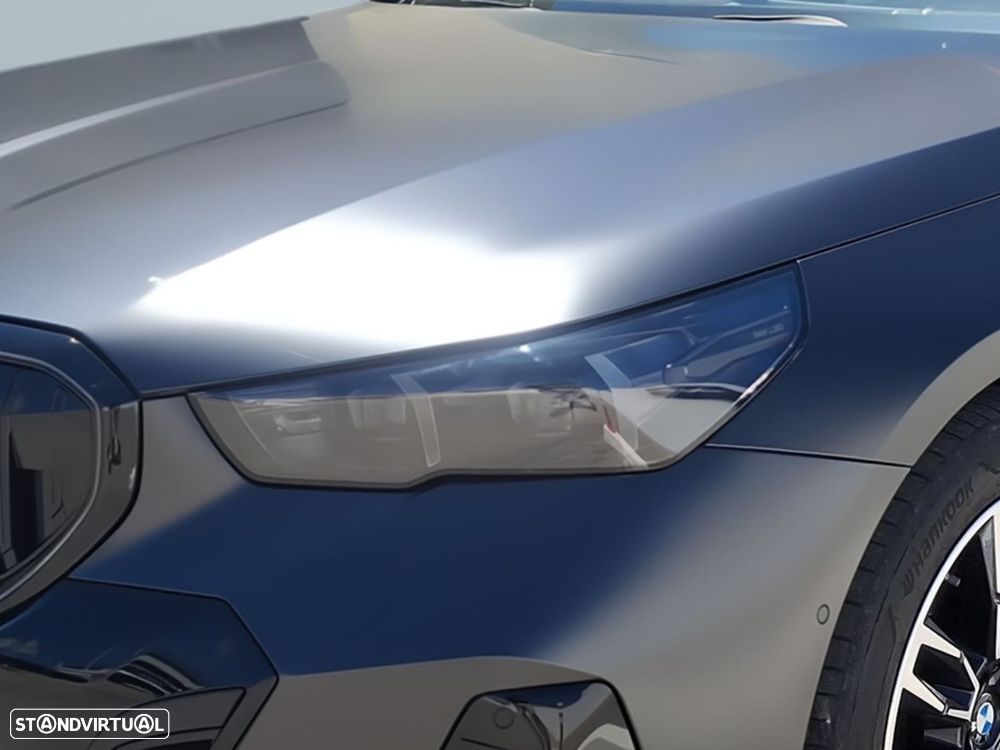 BMW i5 eDrive40 Pack Desportivo M Pro foto 3
