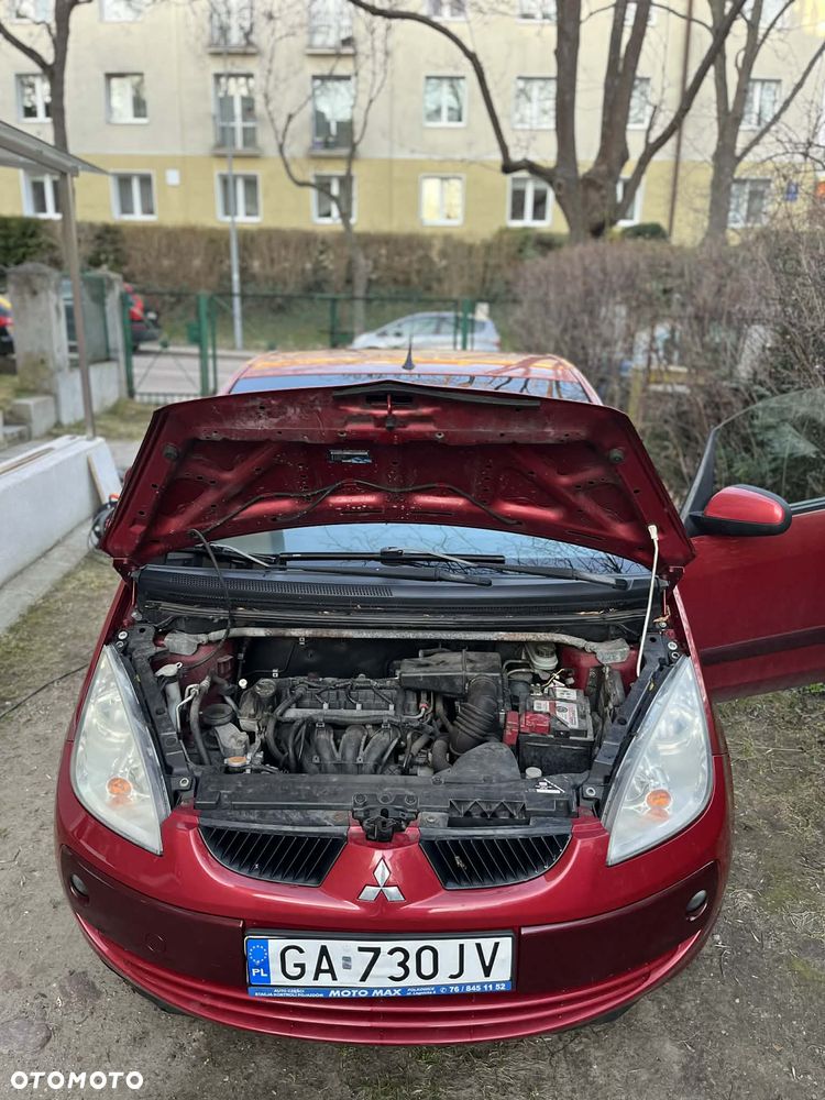 Mitsubishi Colt 1.5 Invite - 2