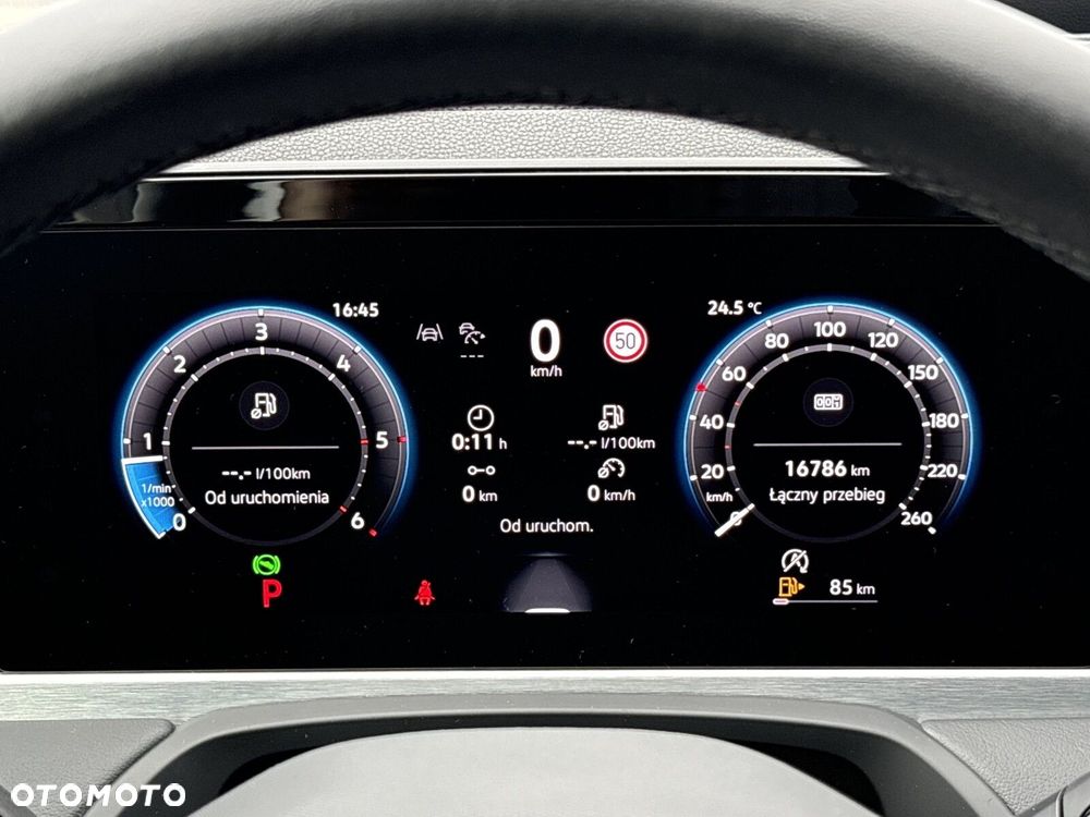 Volkswagen Passat - 16