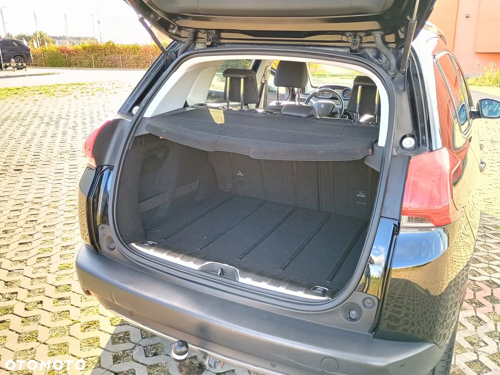Peugeot 2008 BlueHDi FAP 120 STOP & START Allure - 8