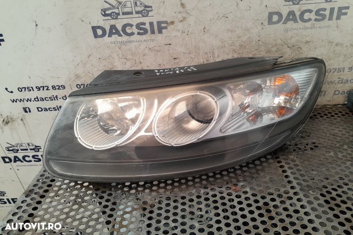 Far stanga Hyundai Santa Fe CM [2006 - 2010] Crossover 2.2 CRDi AT (1 - 1