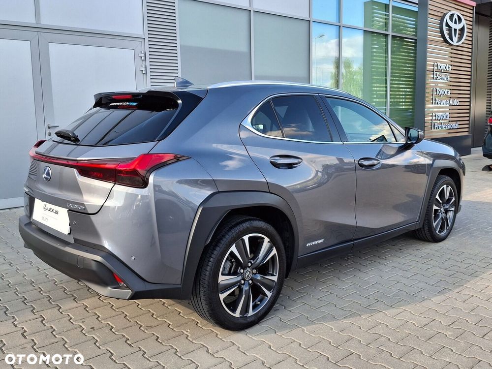 Lexus UX 250h GPF Prestige AWD - 28