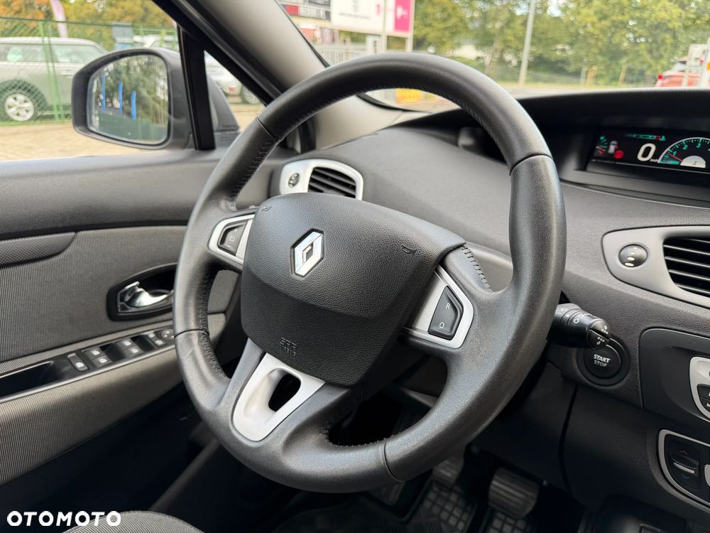 Renault Scenic - 30