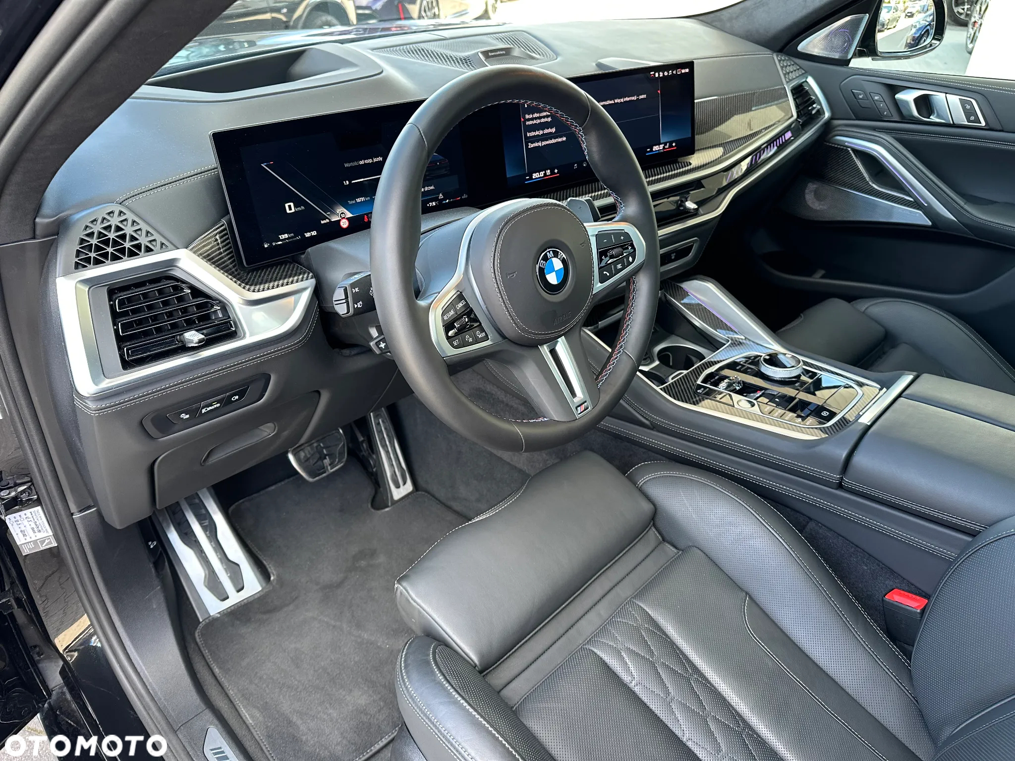 BMW X6M - 13