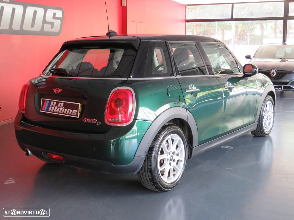 MINI 5 Portas Cooper D - 6