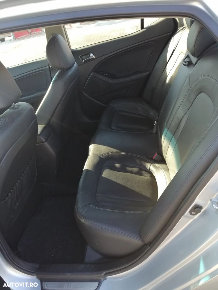 Kia Optima 1.7 CRDI EcoDynamics Edition 7 - 15