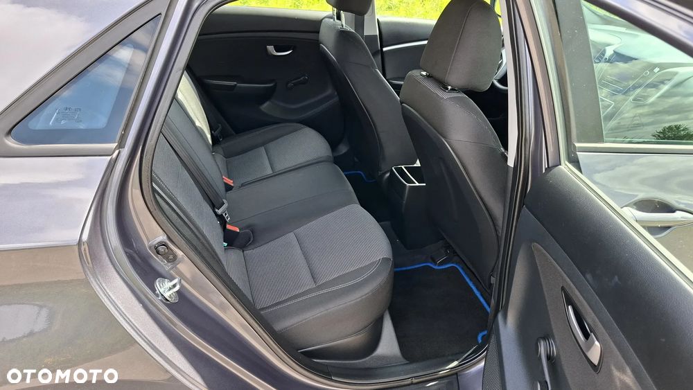 Hyundai i30 1.4 Trend - 25