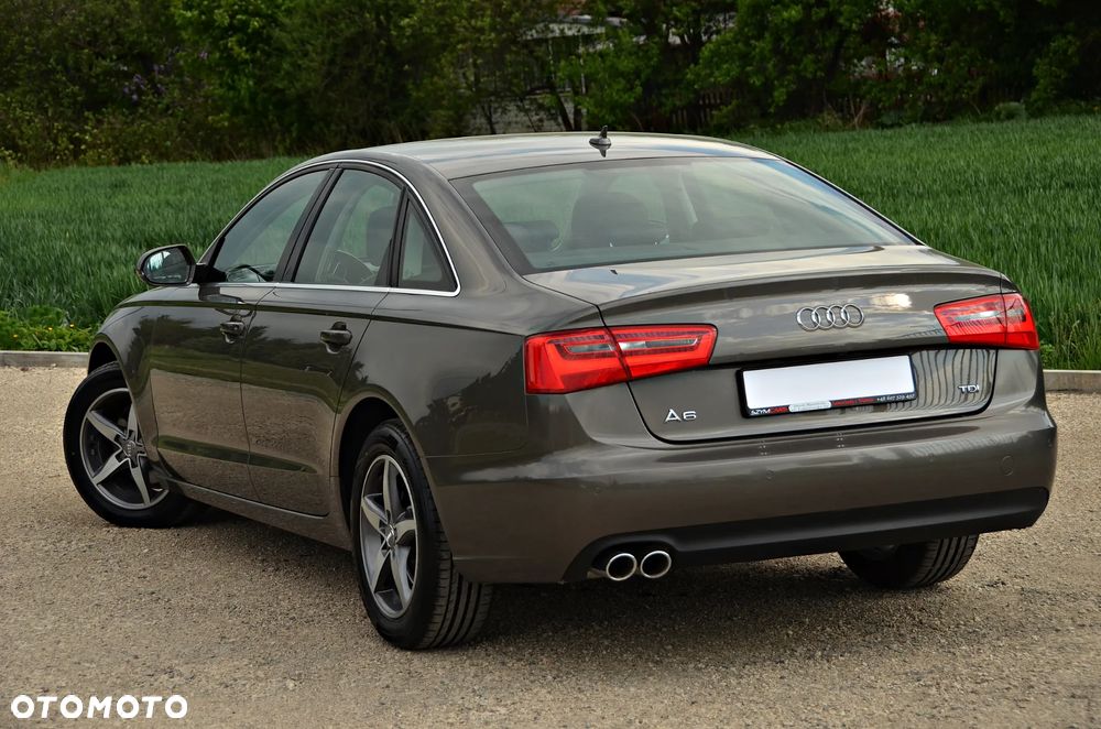 Audi A6 Limousine 2.0 TDI - 24