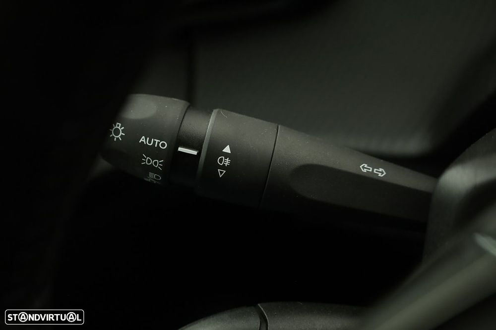 Peugeot e-208 50 kWh Style - 17
