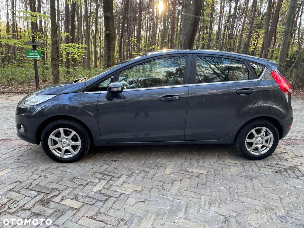 Ford Fiesta 1.6 Titanium - 12