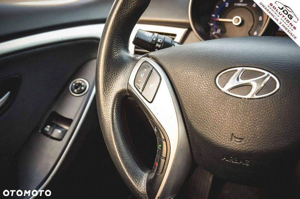 Hyundai i30 1.6 D Style - 22