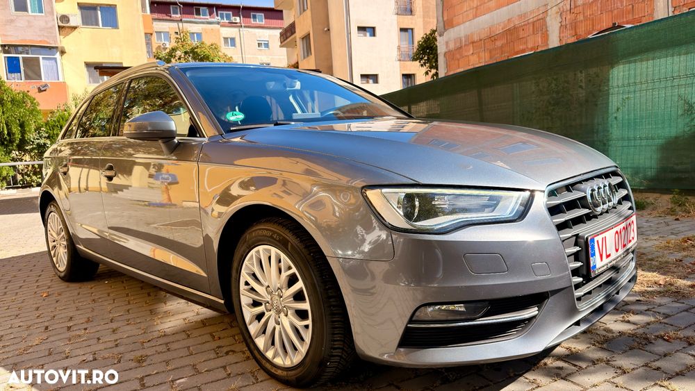 Audi A3 Sportback - 3